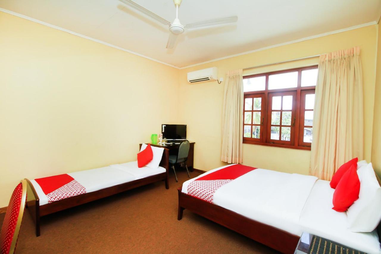 Chinese Lotus Luxapathiya - Shanghai Hotel Moratuwa Rom bilde